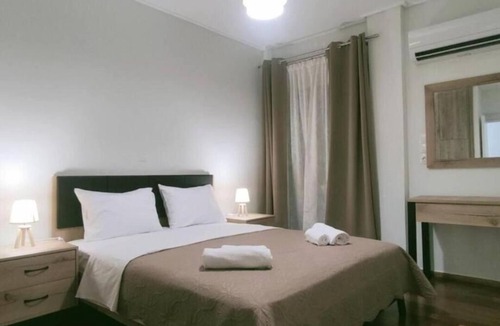 Marousi Apartment | Marousi Serene Suite