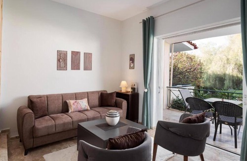 Selianitika Apartment | Megusta Apartments Selianitika - Poolside Escape