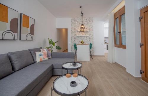 Pilalimata Apartment | Memories Suites - Luxury Suite with Sea View