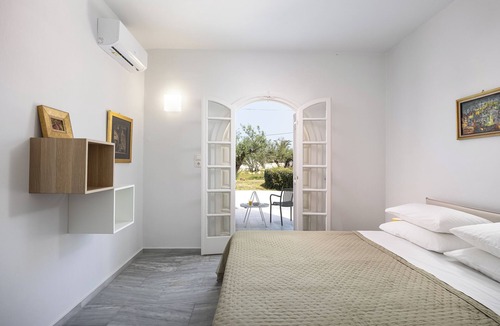 Rethymno Hotel | Modernist Suite With Spa Bath at Grambella Olive Estate, Grambella Residence