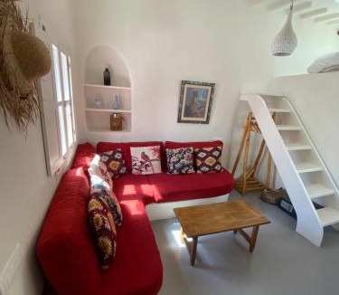 Little Venice Apartment | Mooi Skylight Town Apartment