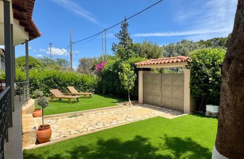Nea Makri Villa | Nea Makri Holiday Villa - Authentic Greek Retreat