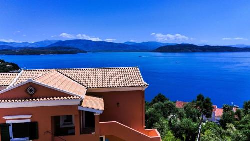 Gimari House | Nikolas House