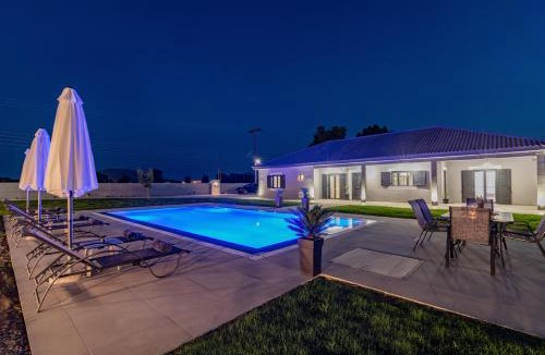 Gaitanion Villa | Nimar Villas
