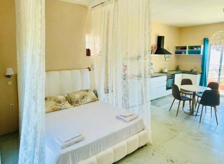 Ipsos Apartment | Ocean Eyes