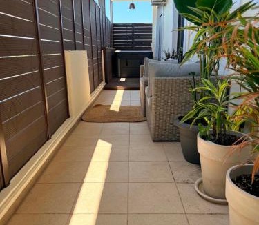 Petaloudes Apartment | Odysseia Stay Pool & Private Jacuzzi 2min Beach