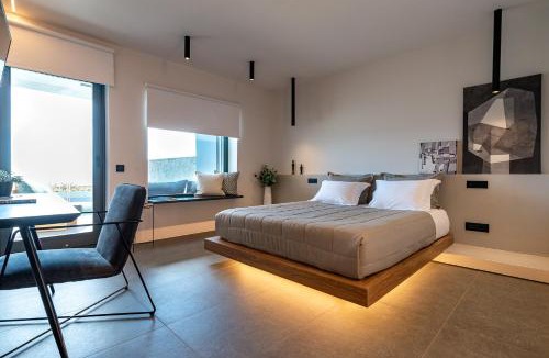 Tinos Town Hotel | Orion suites