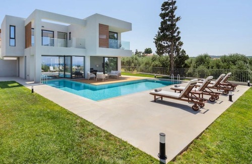 Maleme Villa | Ostria Villa, Pirgos-Villas, Ηeated Pool, Amazing Sea View