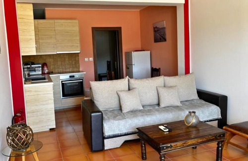 Alinda Apartment | Palatino Seaside Retreat, Alinda Beach