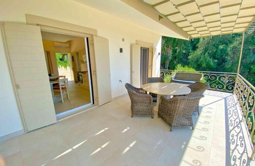 Petaleia House | Paleopetres K-Five - Premium Double Suite - Kalami -