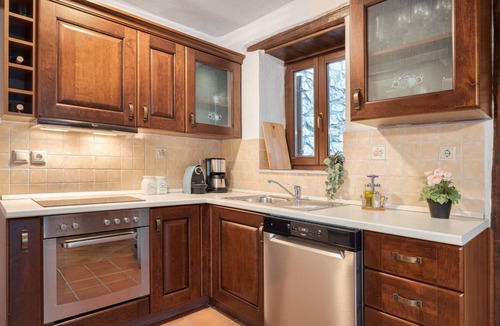 Amfikleia-Elateia Ski Chalet | Parnassus Woodstone Chalet