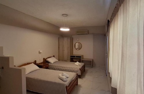 Agia Pelagia House | Pelagia Beach Studios