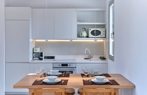 Piso Livadi Apartment | Perivoli Luxury Homes, Paros, Greece