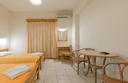 Laganas Apartment | Pink Panther Studios & Apartments