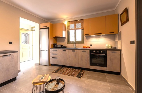 Argostoli Cottage | Plane Tree House - Kardakata/Argostoli - Kefalonia
