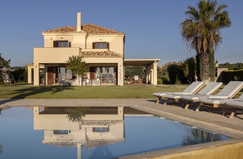 Kilada Villa | Porto Heli · Heaven on Earth Villa