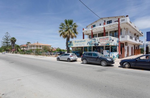 Laganas Apartment | Poseidon Apartment in Laganas, Zante with Scuba Diving and Boat Tours