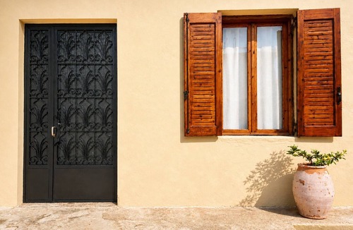Kato Zakros Apartment | Private Studio Retreat in Zakros, Crete with Scenic Views