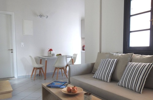 Stalida Villa | R 3012 Villa Ealasaid with Sea View, Sofa Bed & Soundproof Windows.
