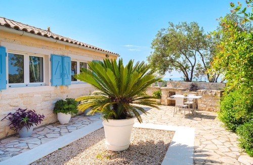 Mpogdanatika Villa | Renovated Cottage with Superb Views & Garden near Gaios and Beaches