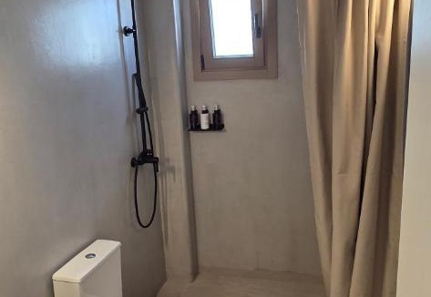 Aliki Apartment | REYA suites