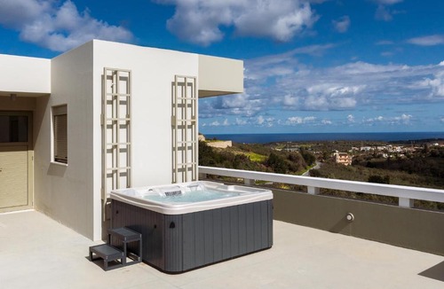 Rethymno Villa | Rizes Villa, Jacuzzi & Pool amid Olive Trees by Rentado