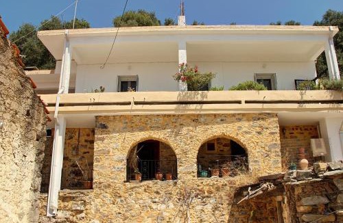 Milia Apartment | Rogdia Mountain View Apartment