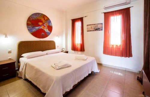 Pylos-Nestoras Apartment | Romanos Beach Villas