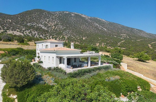 Kilada Villa | Salanti Hillcrest