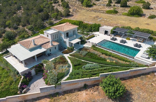 Kilada Villa | Salanti Hillcrest