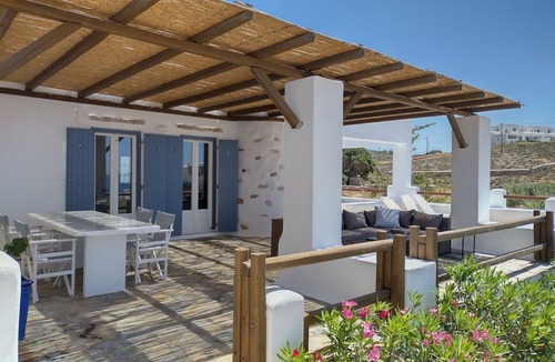 Parikia Villa | Seaside Villa- Island Living Paros-