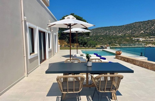 Marathi Villa | SeaWave Villa II with Heated Pool, By Hellocrete