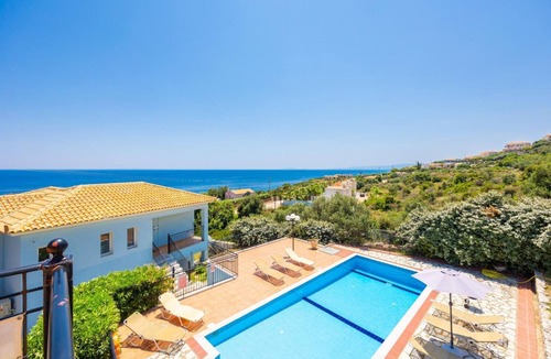 Skala Villa | Skala Villa Yellow - Three Bedroom Villa, Sleeps 6