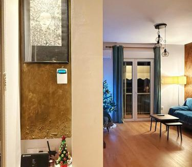 Palaio Faliro Apartment | Solvy Poseidonos Beachfront Suite-Direct to Airport & City Center & Piraeus Port