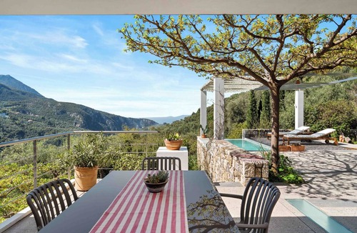 Pefki House | Spacious self-contained accommodation at the foothills of mount Taygetus