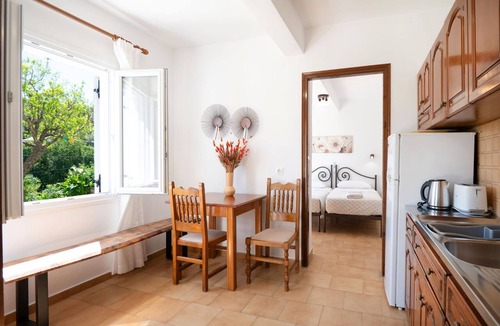 Agios Stefanos Apartment | Spiros Saint Stephanos