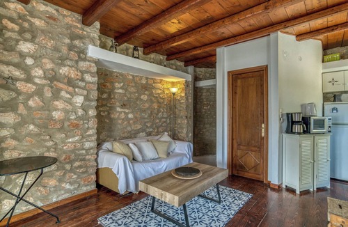 Krotiri Apartment | Stone & Sea Villa Krotiri Paros by ΜΡS