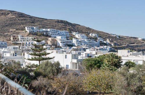 Merichas Apartment | Studio Apartment 'Merichas 7 Irida' with Mountain View, Wi-Fi and Air Conditioning