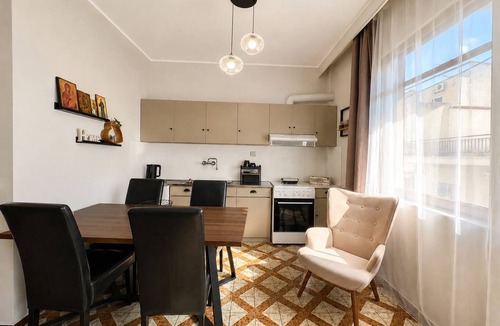 Chaidari Apartment | Stylish Stay for 3 - Haidari, Athens by ΜΡS