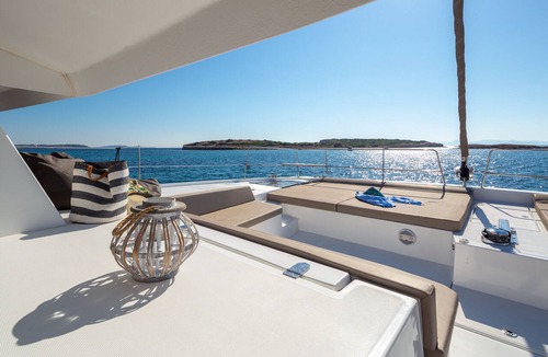 Alimos Boat Rental | Sun-Kissed Sailing Adventure in Islas Sarónicas