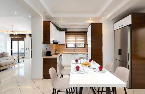 Georgioupolis House | Sunlight Grand Villas 3 beheizte Pools 36 Gäste by Interhome