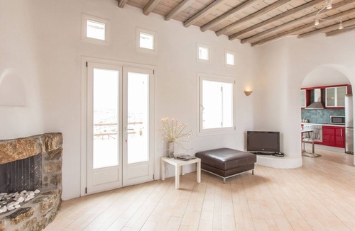 Plintri Villa | Super Paradise Villas by Fantasia Villas