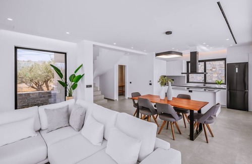 Skotino Villa | Superb Hersonisos Villa | Villa Elysian Blue | 3 Bedrooms | Private Pool