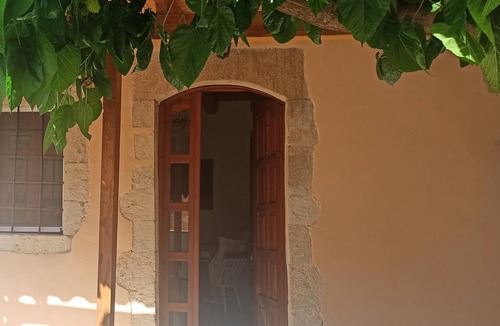 Apokoronas House | The little apricot house for 2 in Vafes en Apokoronas-Chania 75007