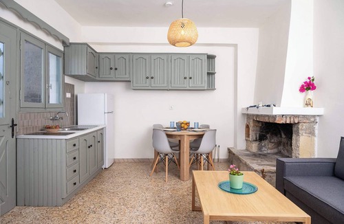 Koumeika Apartment | The Yellow Donkey, Koumeika Traditional Stay Samos