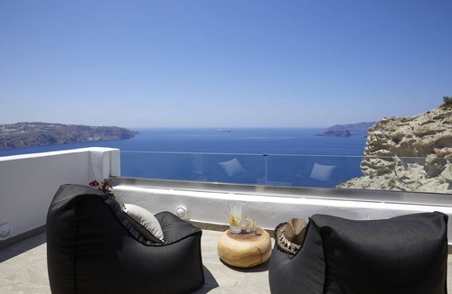Megalochori Villa | Thermes Luxury Villas by Mr and Mrs White