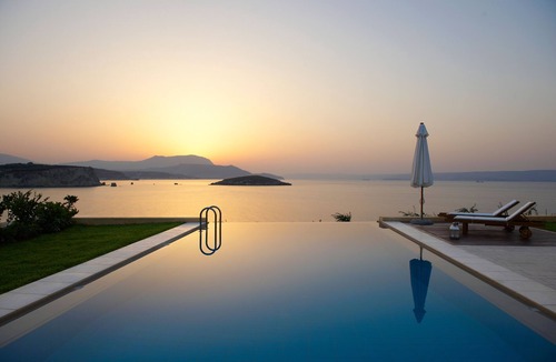 Plaka Villa | Traditional Cretan Villa with Infinity Pool & Sea Views | Anemos SK Place Crete