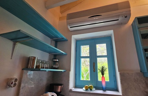 Egira House | Traditional stone house for 8 in a working olive grove — 2 hrs from Athens