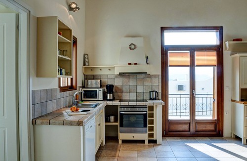 Plaka Villa | Traditional villa with outstanding sea and mountain view