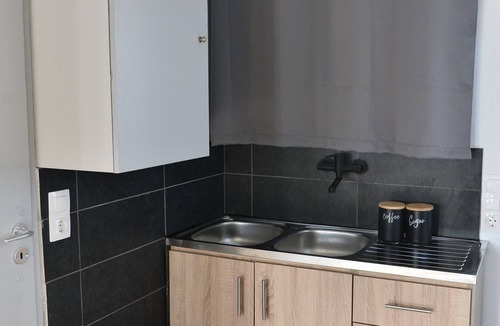 Kanala House | Two bedrooms house 2 min from three beaches!